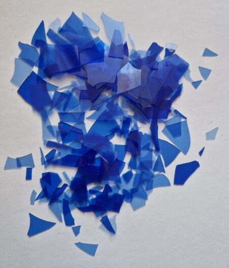 Confetti szklane COE 85, niebieskie 20 g